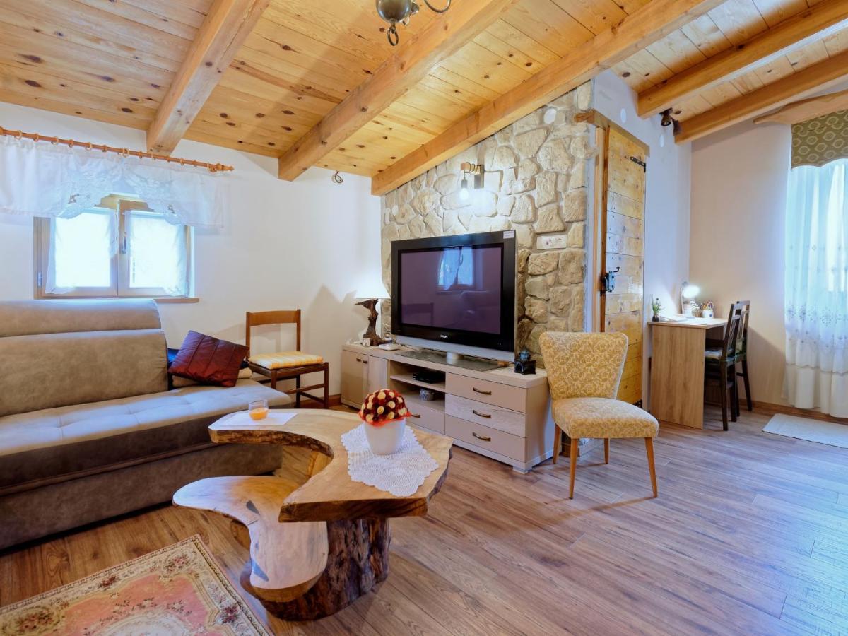 Casa Mira By Rent Istria Pazin Exterior foto